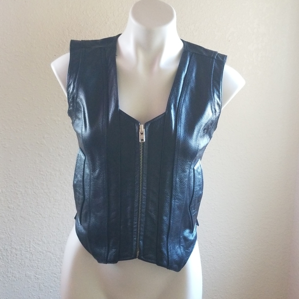 New FMC leather vest med